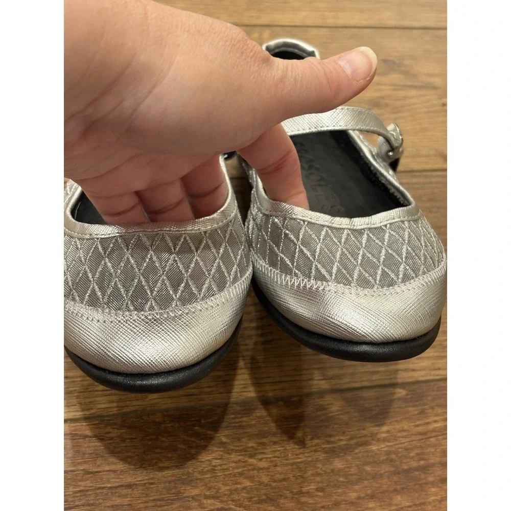 Woman's Ballet Flats Aerosoles Baylee Mary Jane Flat Silver Mesh Metallic Shoes